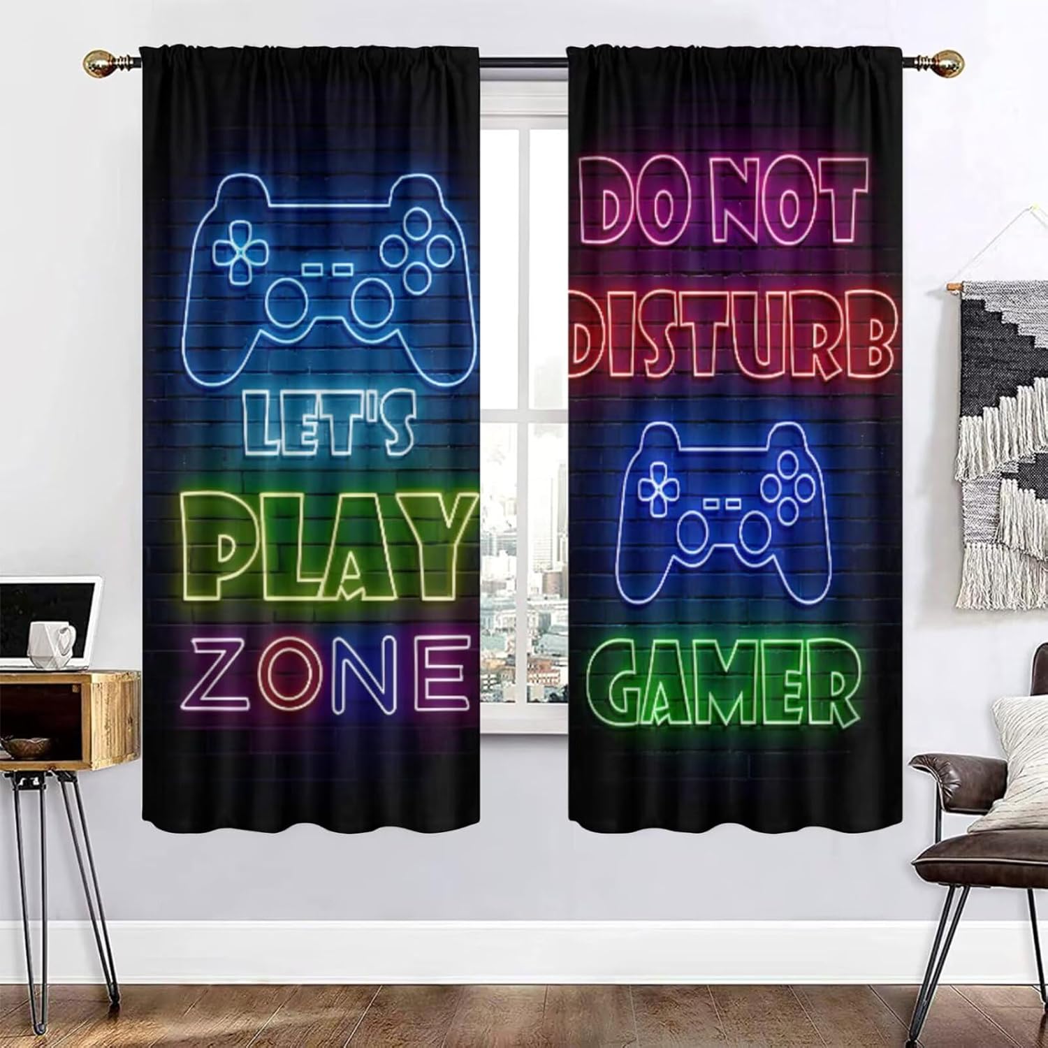 Retro Gaming Youtube - ผ้าม่านเกมเมอร์ ผ้าม่านกันแสง ตกแต่งห้อง ลายคอนโทรลเลอร์ย้อนยุค สวยงาม น่ารัก